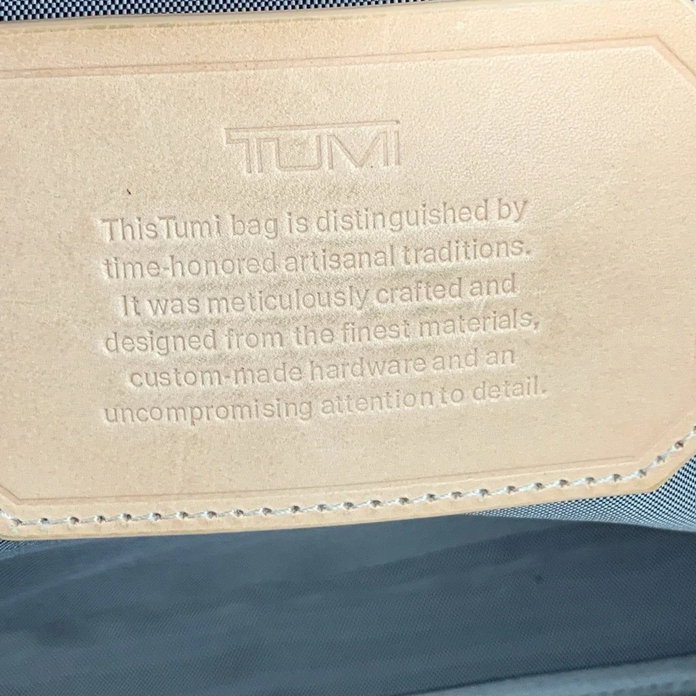Tumi CFX Carbon Fiber Marina Medium Briefcase Luxury Black Bag Messenger